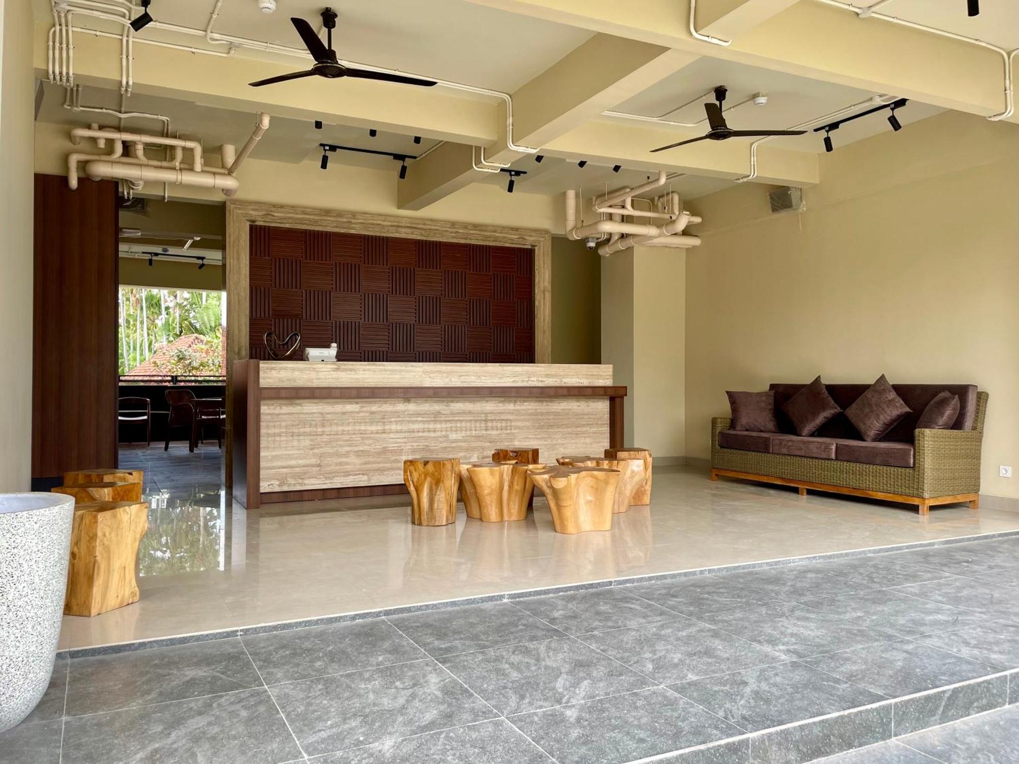 Anaya Hotel Canggu エクステリア 写真